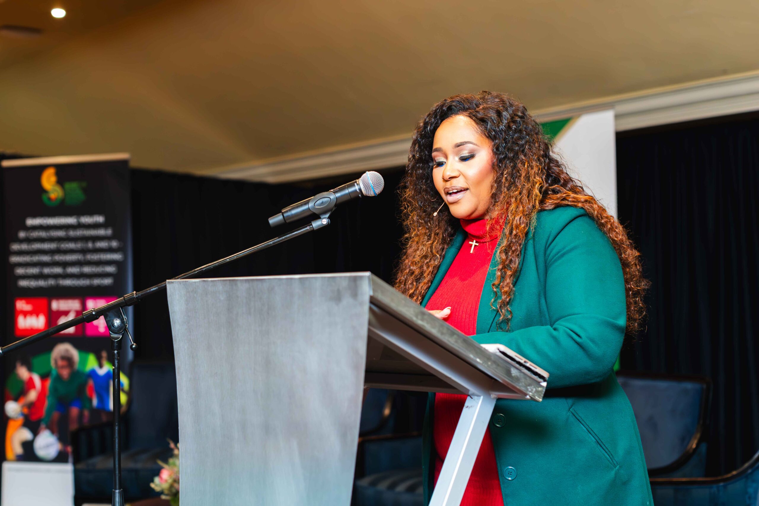 _P4A1732-Enhanced-NR_4_11zon-min